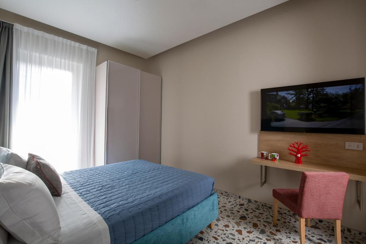 Elegance Riccione Aparthotel Exteriör bild
