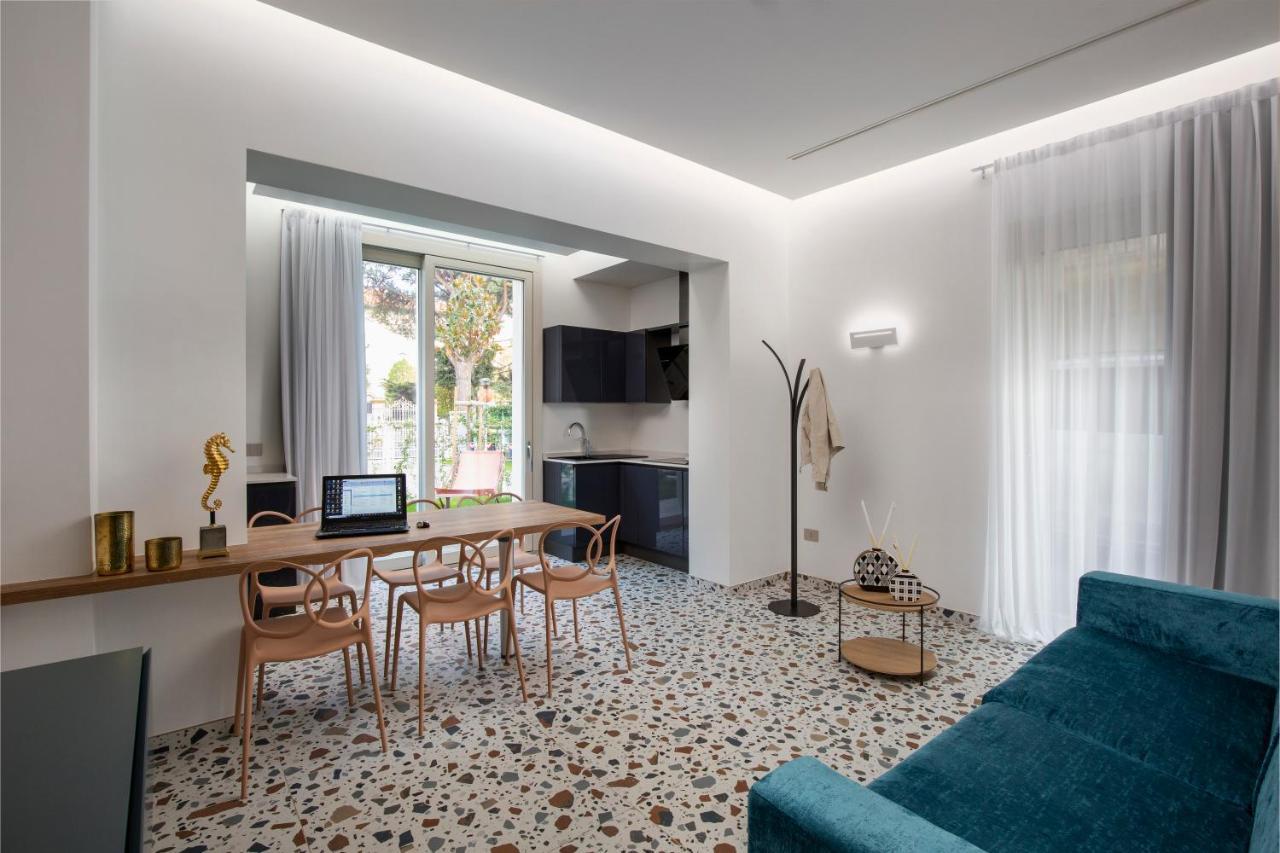 Elegance Riccione Aparthotel Exteriör bild